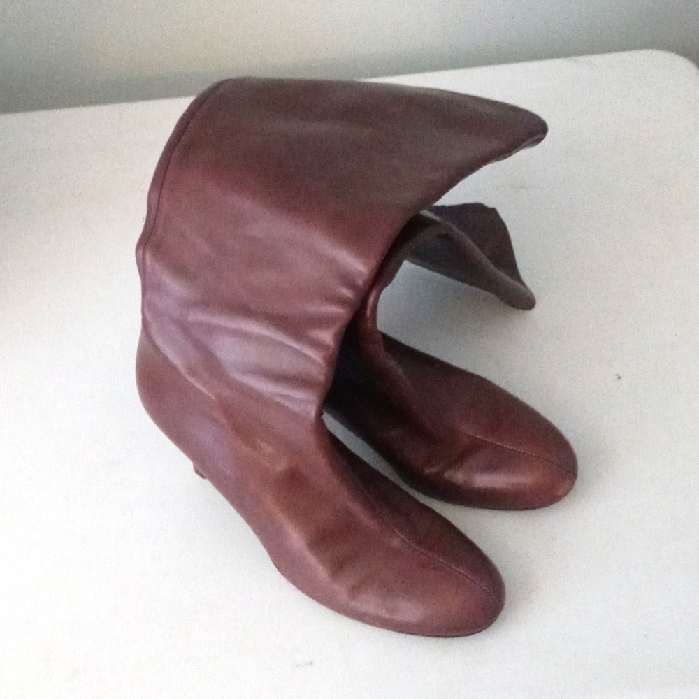 Leather boots